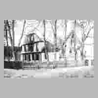 111-0155 Das alte Bauernhaus nach dem Brand am 5. April 1929.jpg